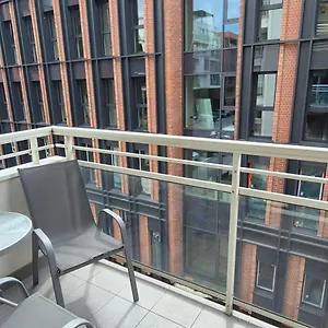 Rentapart Sadova Apartment