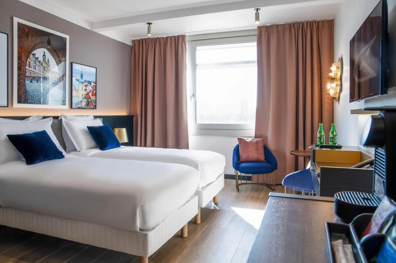Golden Tulip Warszawa Centrum 4*, Varşova
